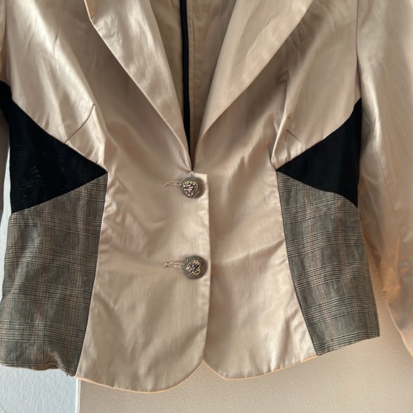 VDP Italian made Blazer. Size XS/S.Unique,Multi colors, multi texture materials. - Picture 2 of 11